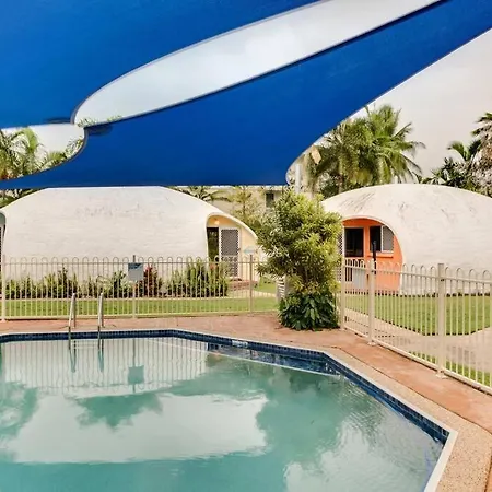 1 Bedroom Famous Beach-Front Dome At Trinity Beach, Sleeps 4 Exterior photo